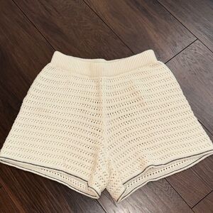 Cream Knit Women Shorts